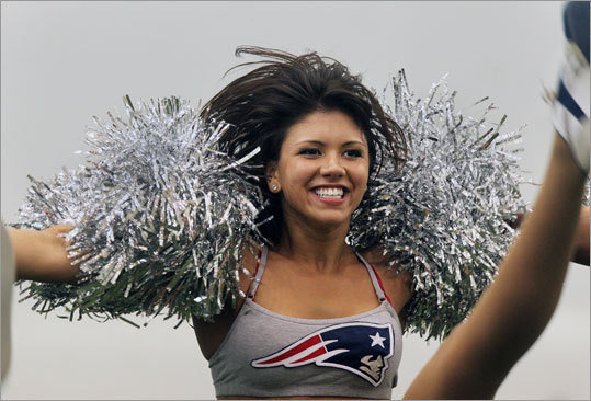 揭秘美国NFL啦啦队选拔
